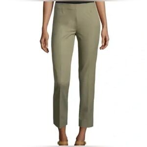 Worthington’s women’s size 8 straight leg crop pants, olive green color‎